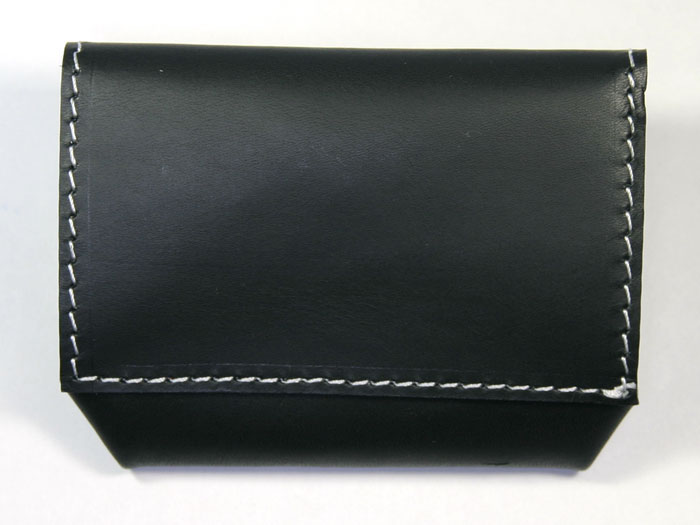 �v���U�[���z�R�C���P�[�X